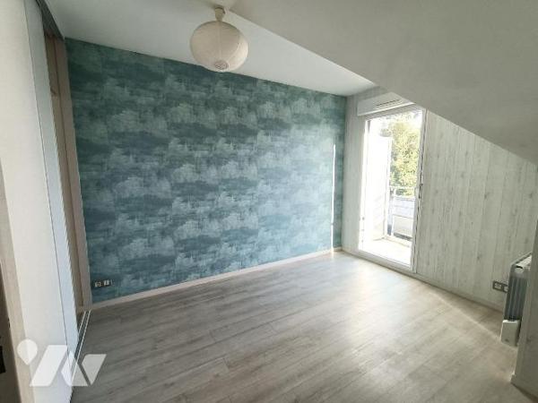 NOUVEAUTE - SEULEMENT CHEZ TRENTE CINQ NOTAIRES - proche du Carrefour Market - dans une copropr...