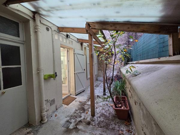 (92) Boulogne Billancourt - Grand studio d'environ 30 m²