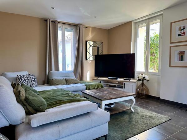 Appartement de 67 m² avec jardin privatif, cave et parking