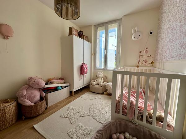 Appartement de 67 m² avec jardin privatif, cave et parking