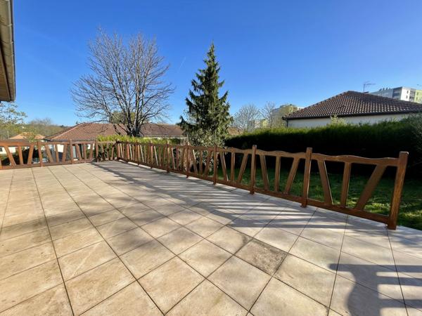 Maison 7 pièces - 210 m²