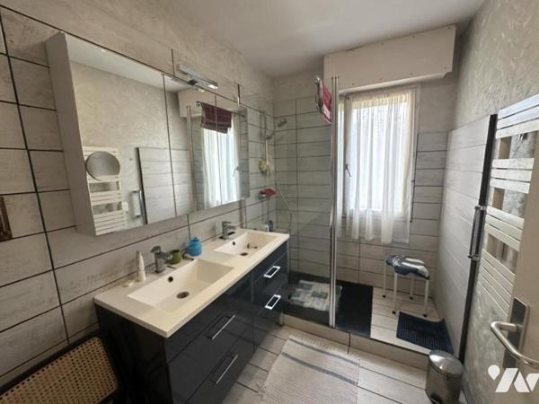 Saint Malo - Paramé - Appartement de 102m² ascenseur, terrasse et garage