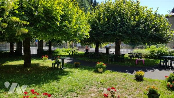 MANDAILLES-SAINT-JULIEN (CANTAL)