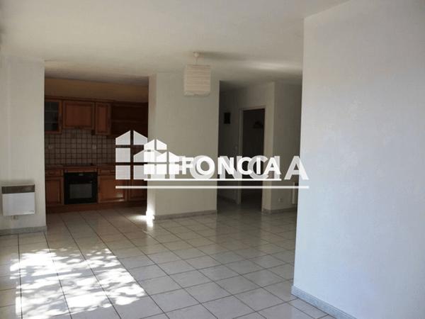 Location Appartement 3 pièces 59.21 m² - 5/7 ALLEE CORBIERE Castres 81100