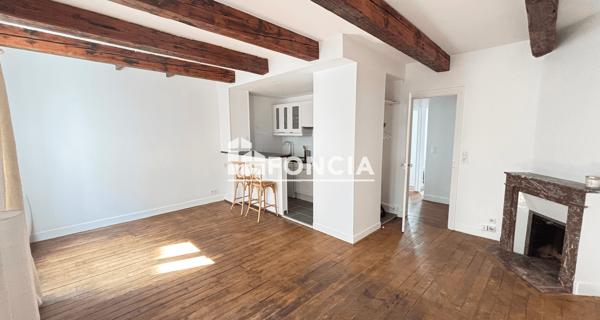 Location Appartement meublé 2 pièces 42.54 m² - Paris 75017