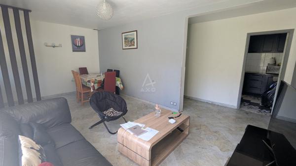 LAUNAGUET  Centre  Maison T4 avec jardin et garage