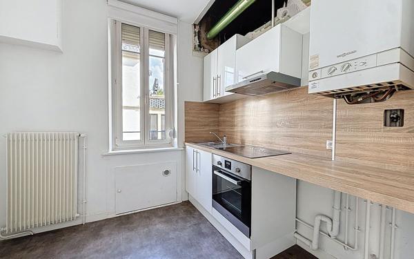 Appartement à louer    4 pièces •  Nancy