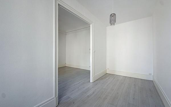 Appartement à louer    4 pièces •  Nancy