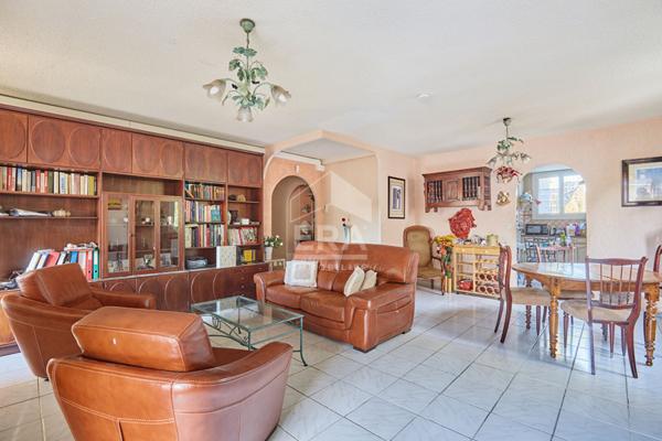 Appartement T4 avec terrasse et garage, Aix-en-Provence