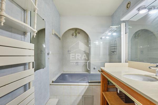 Appartement T4 avec terrasse et garage, Aix-en-Provence