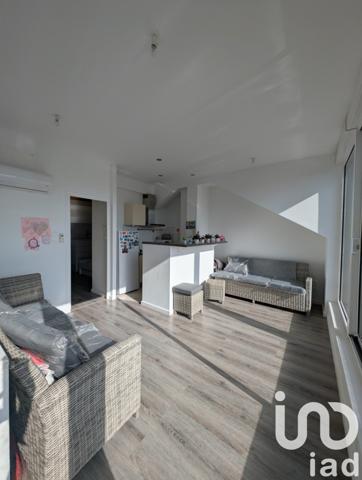 Appartement 2 pièces de 33 m² à Saint-Quentin (02100)