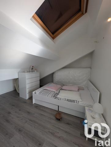 Appartement 2 pièces de 33 m² à Saint-Quentin (02100)