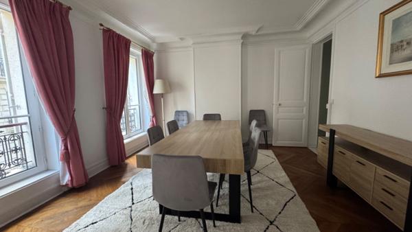 Appartement loué meublé face Lycée Chaptal