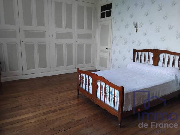 Maison ancienne avec cachet