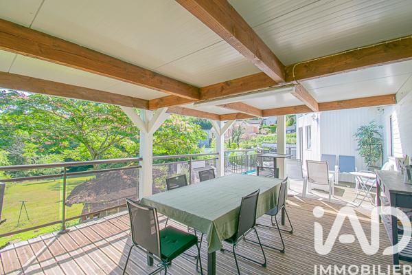 Maison à vendre 10 pièces 233 m² Ussac