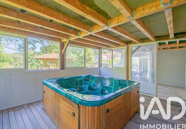 Maison à vendre 10 pièces 233 m² Ussac
