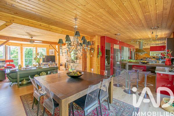 Maison à vendre 10 pièces 233 m² Ussac