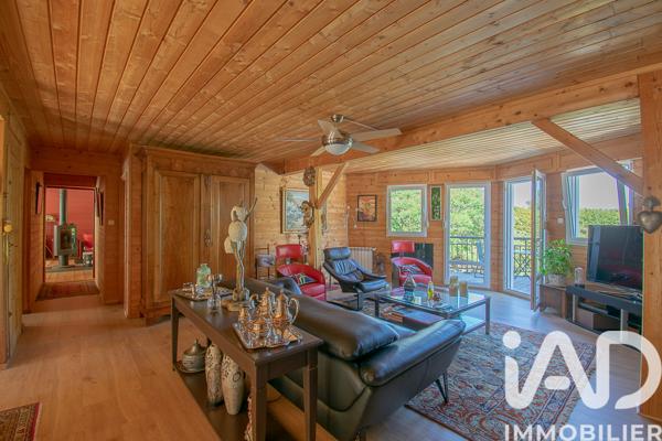 Maison à vendre 10 pièces 233 m² Ussac