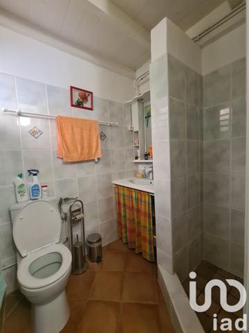 Maison traditionnelle 3 pièces de 87 m² à Sainte-Anne (97180)