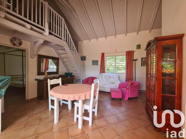 Maison traditionnelle 3 pièces de 87 m² à Sainte-Anne (97180)