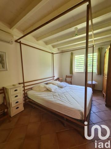 Maison traditionnelle 3 pièces de 87 m² à Sainte-Anne (97180)