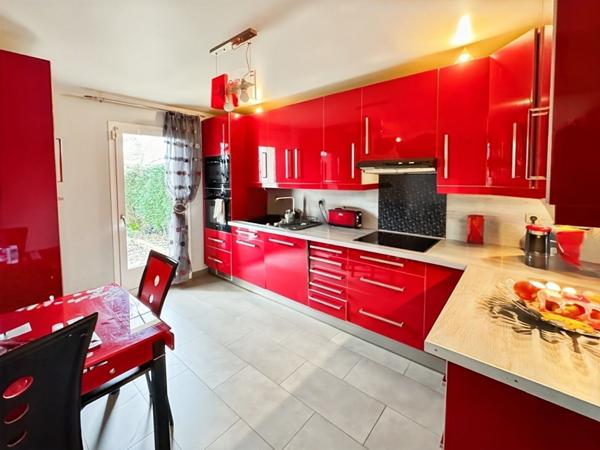 MAISON INDIVIDUELLE 4 CHAMBRES / À DEUX PAS DE LA GARE DE CESSON & DES ÉCOLES