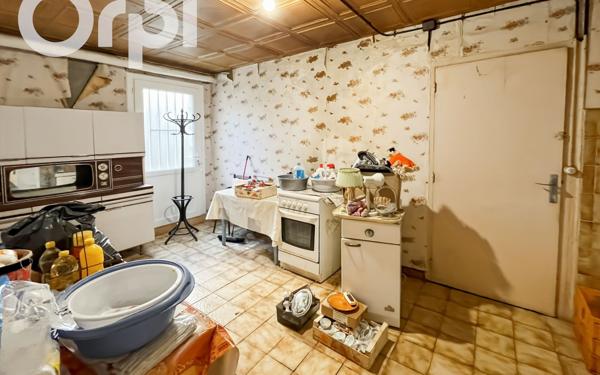 Maison à vendre    6 pièces •  Labégude