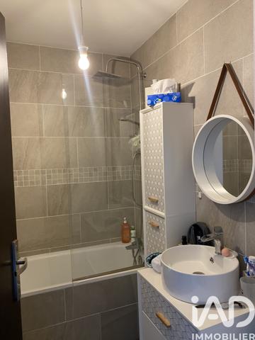 Appartement à vendre 2 pièces 54 m² La Chapelle-Saint-Luc