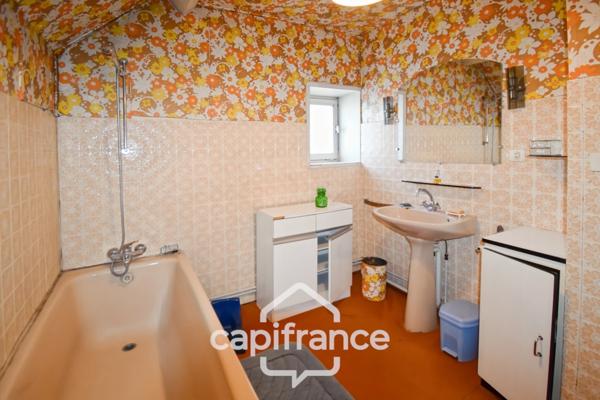 Maison à vendre 12 pièces SAINT GERMAIN DU BOIS (71)