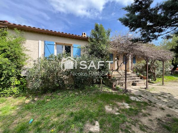 Maison de plain-pied de 123m2 sur un terrain de 2221m2 constructible