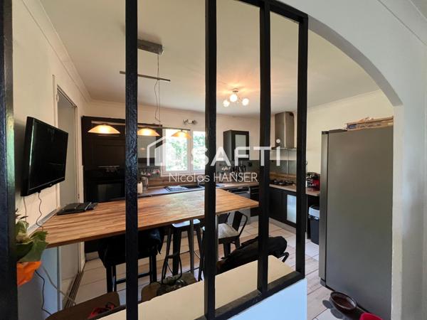 Maison de plain-pied de 123m2 sur un terrain de 2221m2 constructible