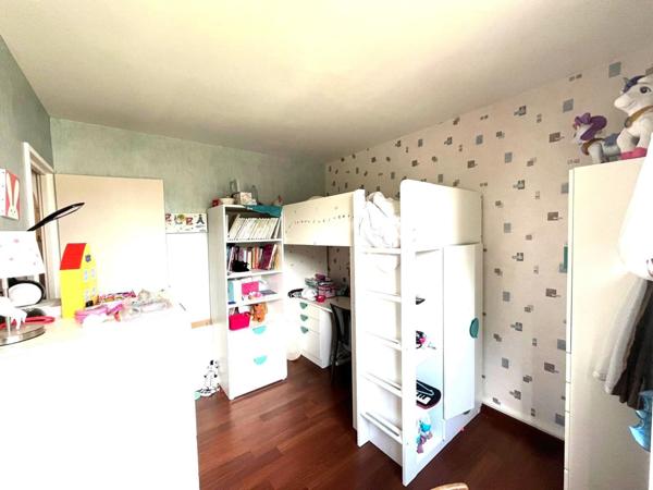 Beau T5 dans résidence prisée de l'isle adam