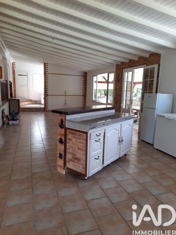 Location appartement 5 pièces 192 m² Sainte-Anne