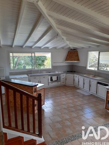 Location appartement 5 pièces 192 m² Sainte-Anne