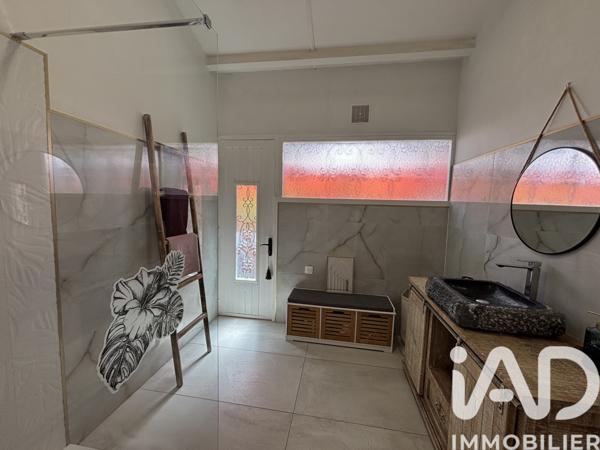 Maison à vendre 4 pièces 94 m² Le Tampon