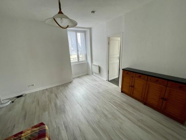 Immeuble à LA SOUTERRAINE (23300)