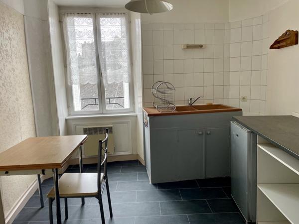 Immeuble à LA SOUTERRAINE (23300)