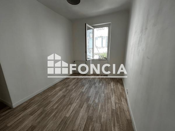 Location Maison 3 pièces 59 m² - 16 BOULEVARD DE LA THESE Marseille 13003