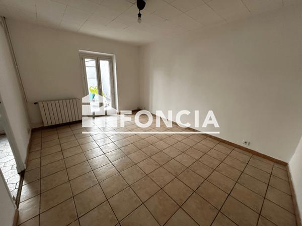 Location Maison 3 pièces 59 m² - 16 BOULEVARD DE LA THESE Marseille 13003