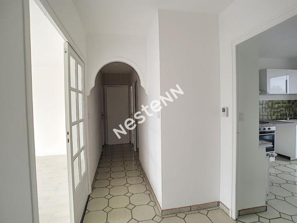 A LOUER - Bel appartement lumineux Secteur Alliés Gendarmerie, 3 chambres