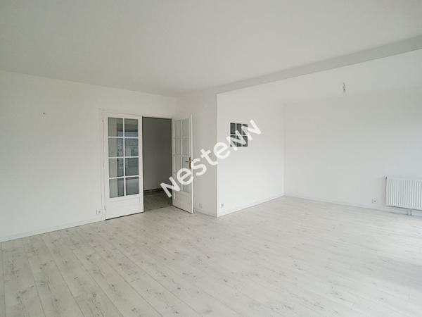 A LOUER - Bel appartement lumineux Secteur Alliés Gendarmerie, 3 chambres