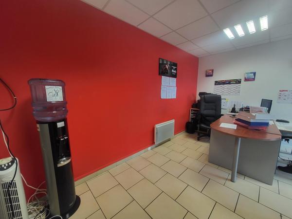 Bureaux 56m² – Montreuil juigne