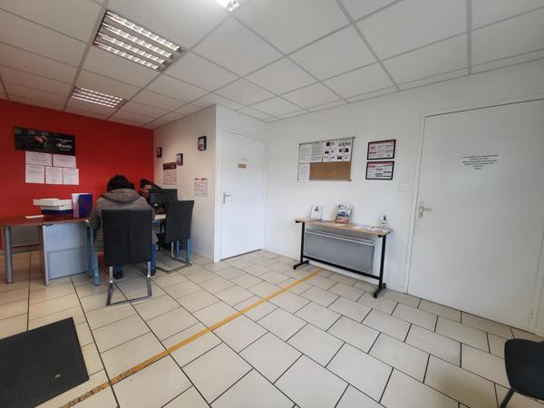 Bureaux 56m² – Montreuil juigne
