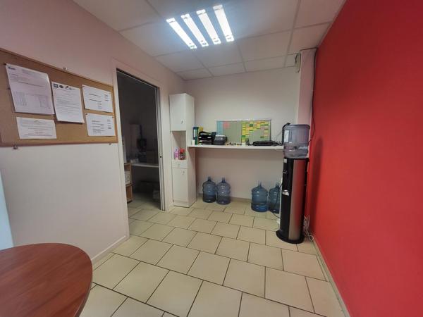 Bureaux 56m² – Montreuil juigne