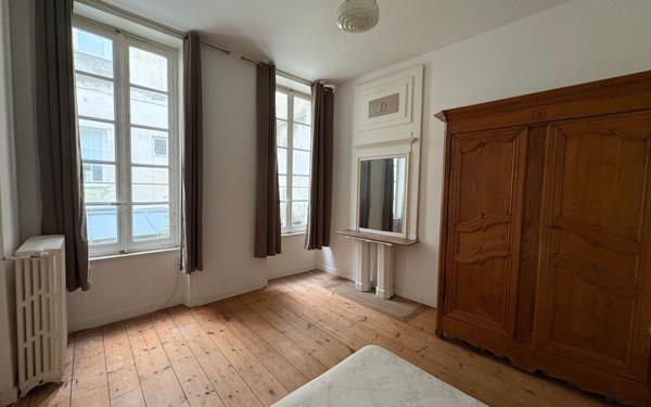 Appartement à louer    2 pièces • 56,80 m2 La Rochelle