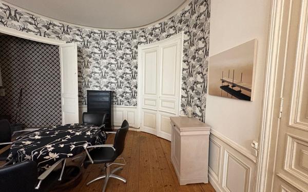 Appartement à louer    2 pièces • 56,80 m2 La Rochelle