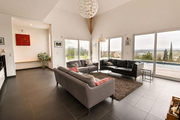 Maison Evecquemont 9 pièce(s) 320 m2 895 000 € **  - Référence  1784