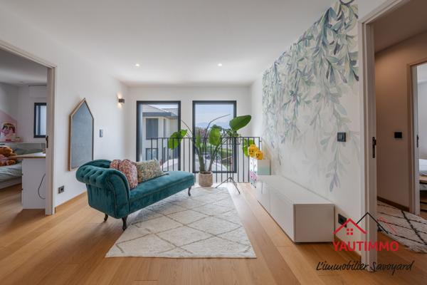 Cranves-Sales (74380) Maison avec piscine, studio et vue, à 10 min de la frontière suisse – Cranves-Sales