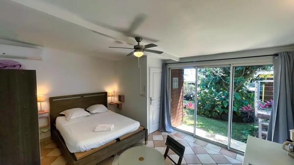 Maison à vendre 5 pièces 185m² Saint-Joseph (97480)