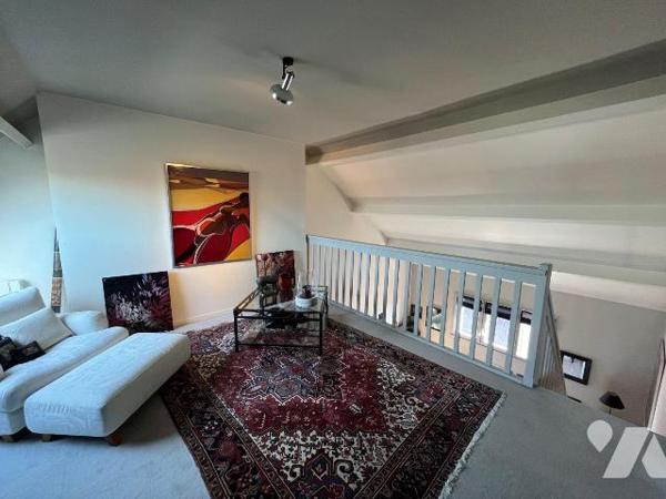 Dunkerque centre ville à proximité de toutes les commodités, superbe appartement en duplex dans...